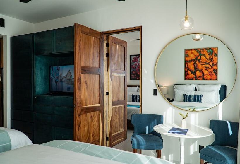 침실 2개 아파트, Flamboyan Hotel & Residences