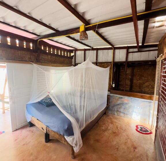 בקתה דלוקס, Full Moon Bungalow Resort Koh Chang Ranong