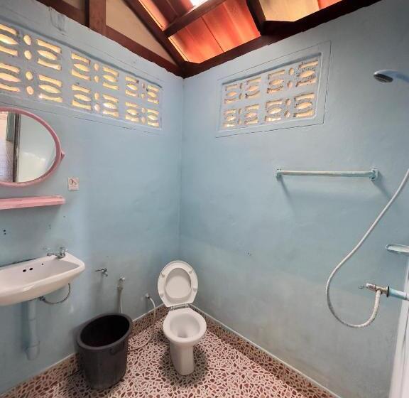 בקתה סטנדרטית עם נוף לים, Full Moon Bungalow Resort Koh Chang Ranong