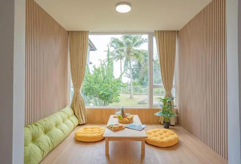 デラックストリプルルーム, Bidong View Resort