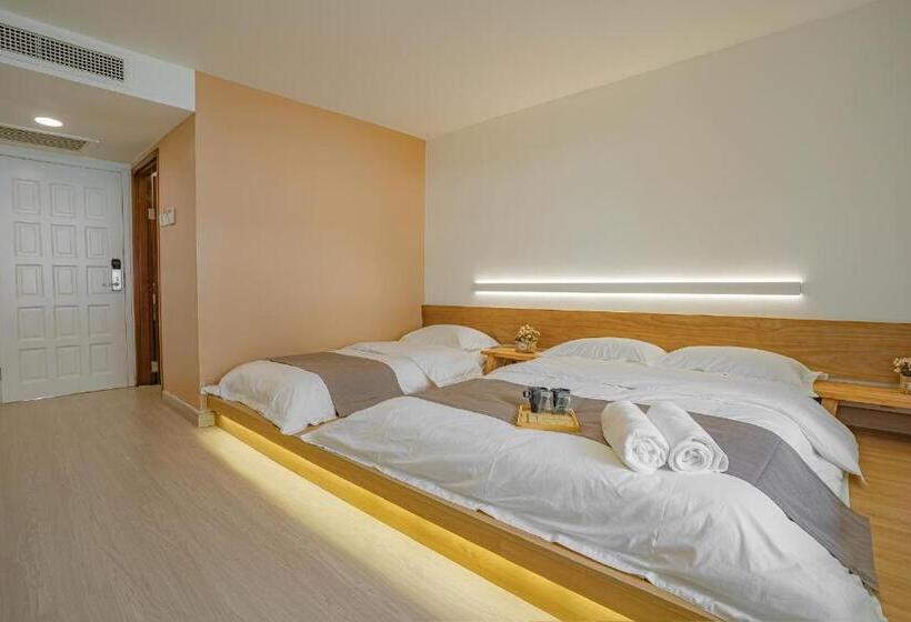 חדר דלוקס לשלושה, Bidong View Resort