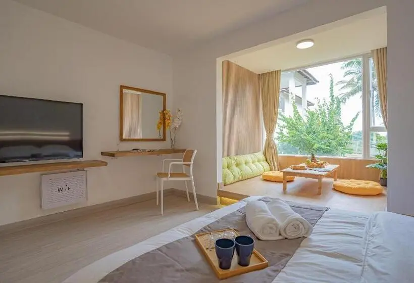 デラックストリプルルーム, Bidong View Resort
