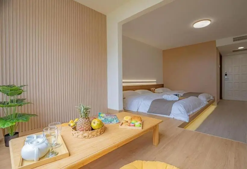 デラックストリプルルーム, Bidong View Resort