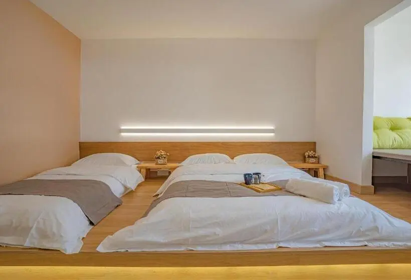 デラックストリプルルーム, Bidong View Resort