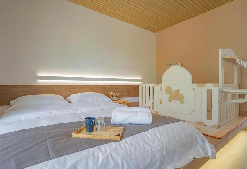 חדר דלוקס לשלושה, Bidong View Resort