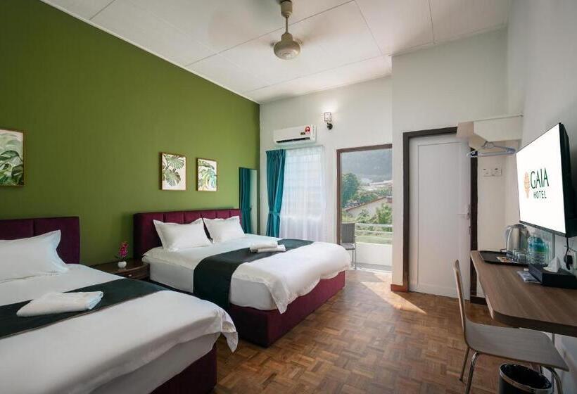 חדר משפחתי, Gaia