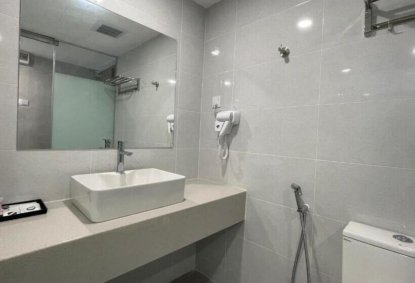 Трехместный Номер Deluxe, Hpy