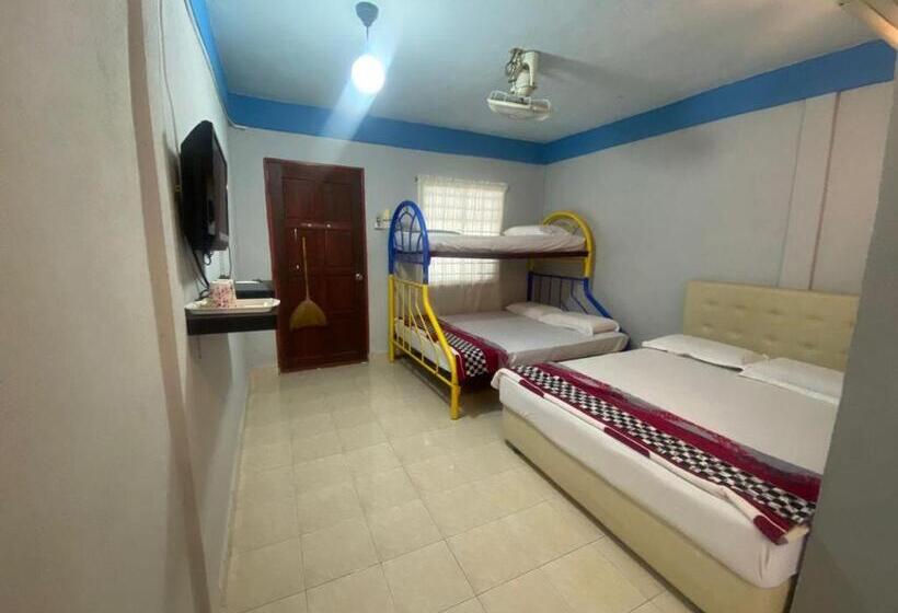 디럭스 패밀리 룸, Oyo 90910 Homestay D Lalang Inn