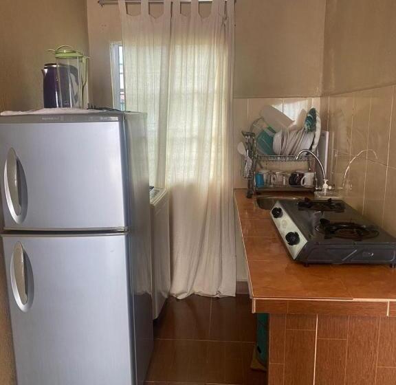 جناح غرفتين نوم, Oyo 90910 Homestay D Lalang Inn