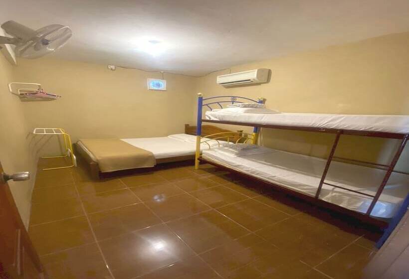 침실 2개 스위트, Oyo 90910 Homestay D Lalang Inn