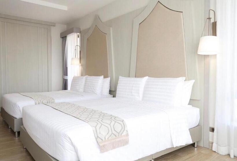 Family Suite, The Navy House