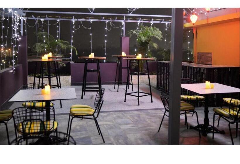 Standardrum med Balkong, Irroi Guwahati