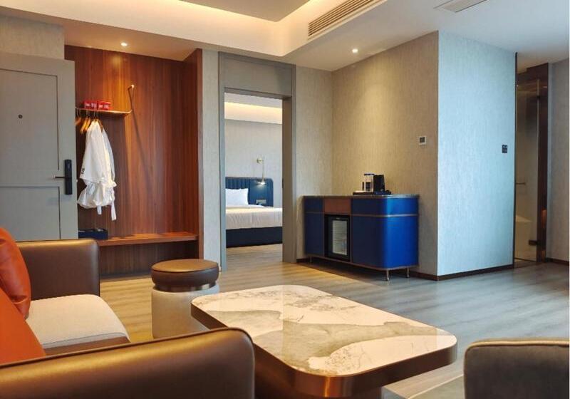 이그제큐티브 스위트, Lanou Hotel Lianyungang Donghai High Speed Railway Station Crystal City