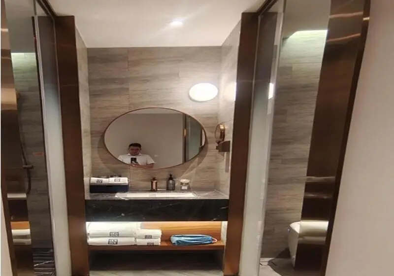テーマパークスタンダードルーム, Lanou Hotel Lianyungang Donghai High Speed Railway Station Crystal City