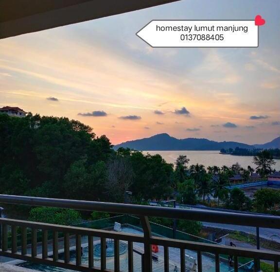 침실 1개 풀장 전망 아파트, Marina Heights Hotel 3 Bedrooms Swimming Pool View Lumut Manjung