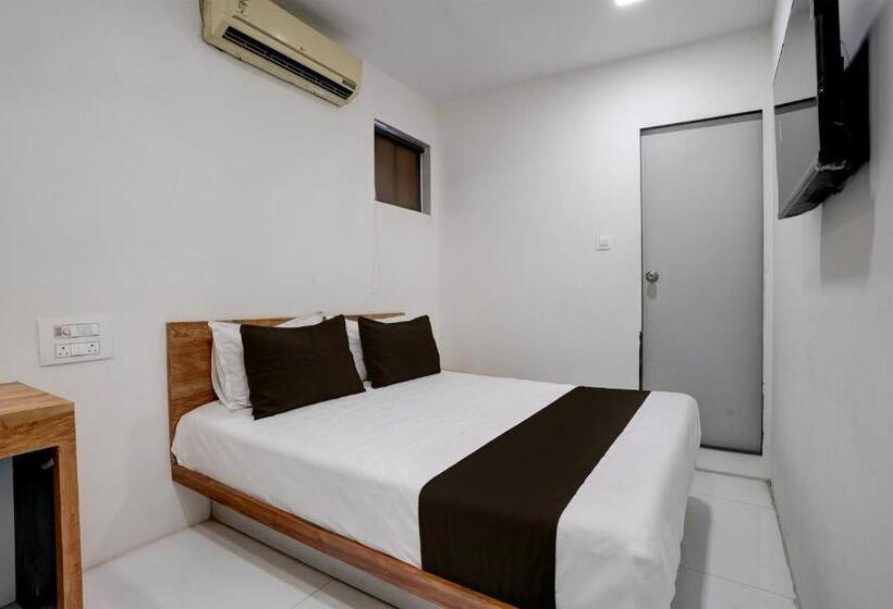 Трехместный Номер Классика, Oyo Hotel Vrindavan Residency