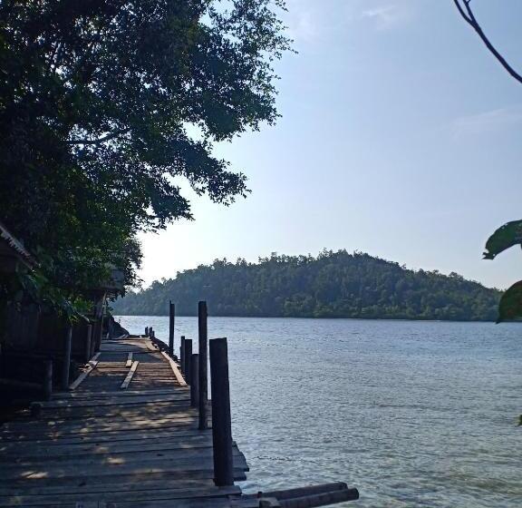 キングサイズベッドのスタンダードルーム, Pamutusan Island