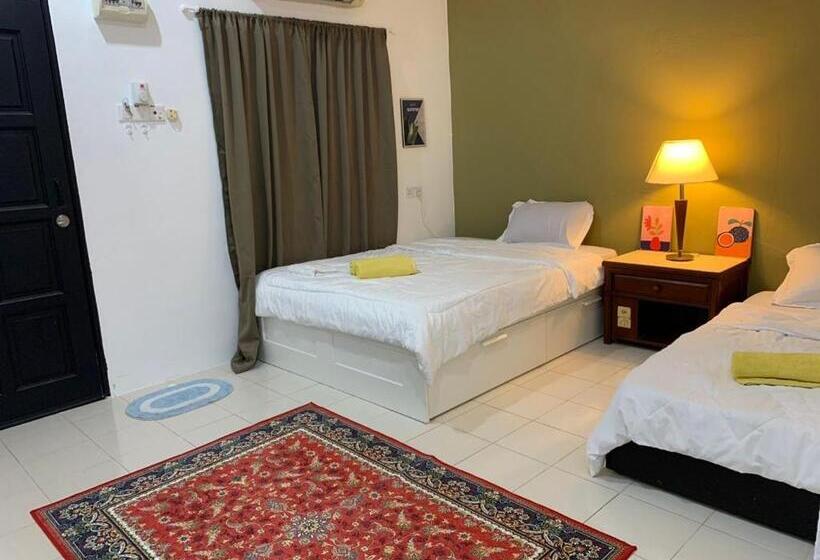 Номер Стандарт Трехместный, Rerama Room Stay Langkawi