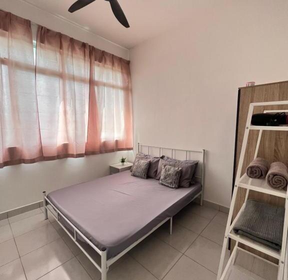 סוויטה משפחתית, Amber Height, Seri Alam, Masai #anhome