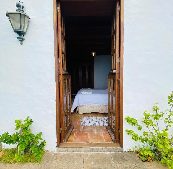 חדר משפחתי נוף לגינה, La Rayuela Suites