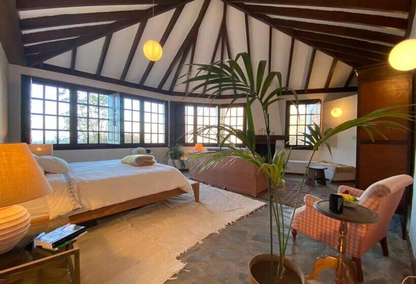 סוויטת דלוקס נוף לים, La Rayuela Suites