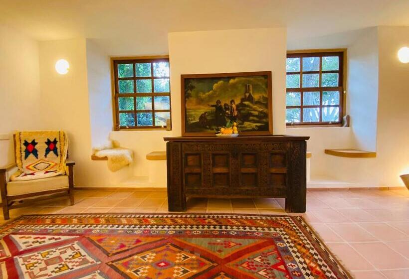 סוויטה נוף לגינה, La Rayuela Suites