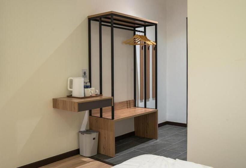 Quarto Deluxe, Blu Sentral