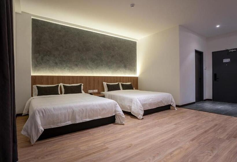 Quarto Familiar Superior, Blu Sentral