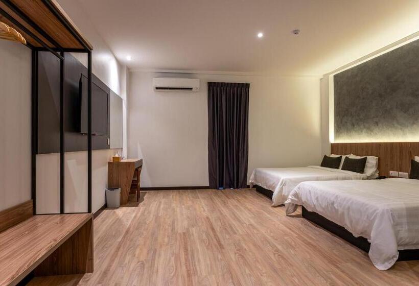 Quarto Familiar Superior, Blu Sentral