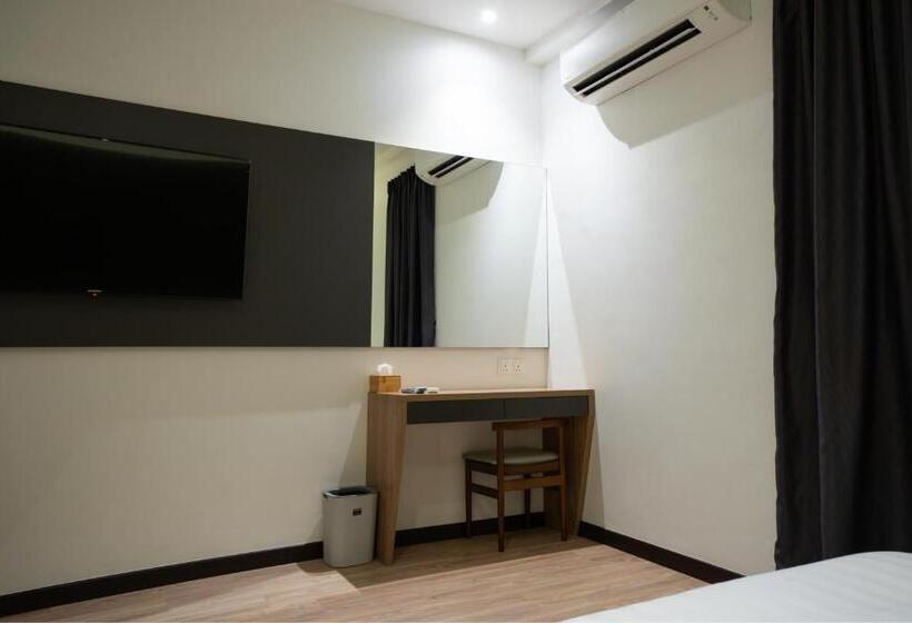 Suíte Familiar, Blu Sentral