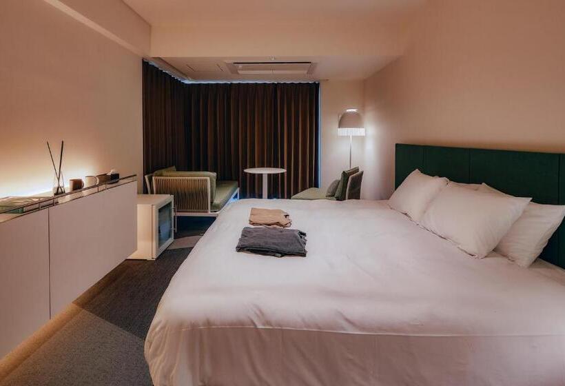 스탠다드 룸 킹사이즈 침대, Botanical Pool Club