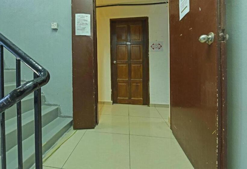 חדר סטנדרד יחיד חדר אמבטיה משותף, F