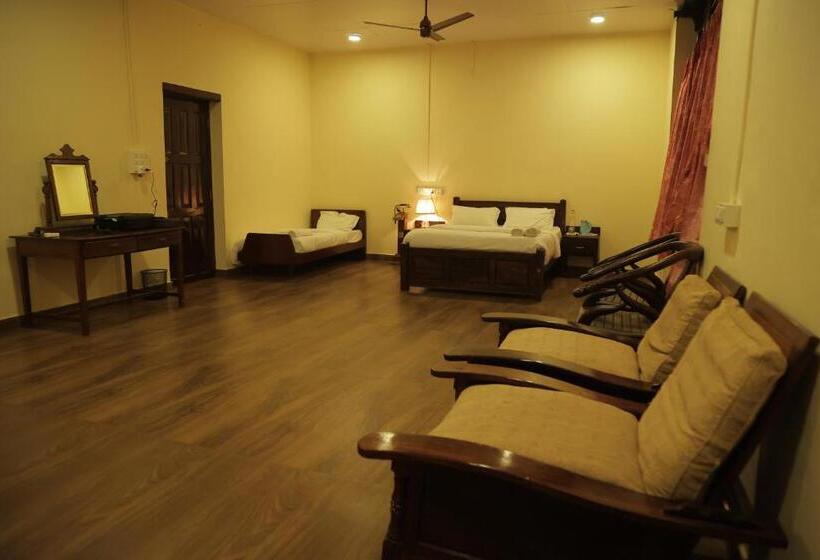 ガーデンビュースタンダードルーム, Harris Holiday Inn