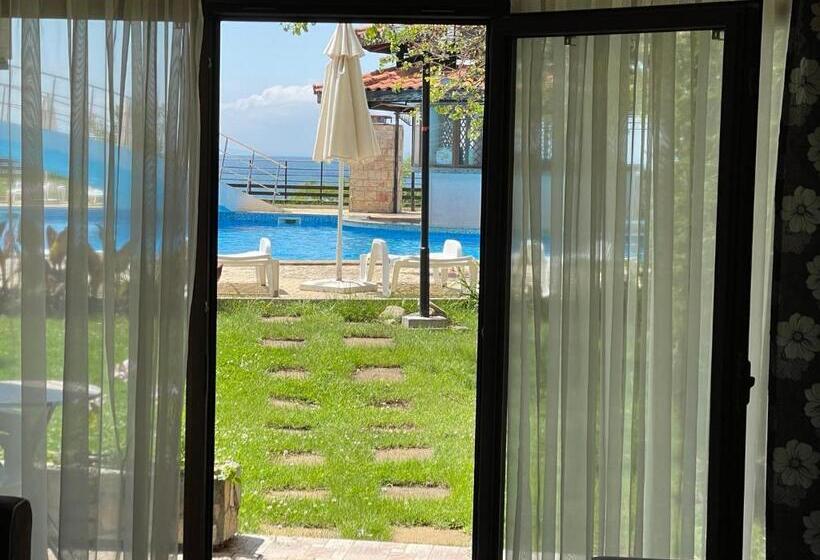 海の見える１ベッドルームアパートメント, Marina Apartments St. Vlas