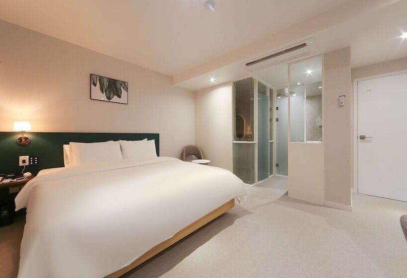 Номер Премиум, Busan Daeyeondong Hotel Bosco