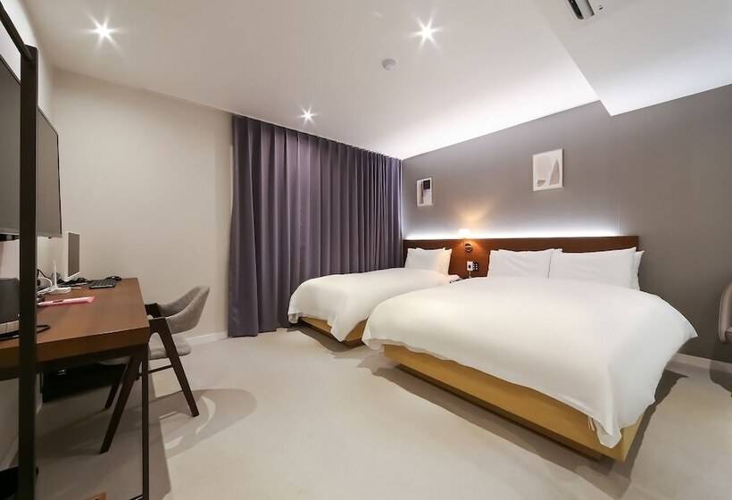 Номер Премиум, Busan Daeyeondong Hotel Bosco