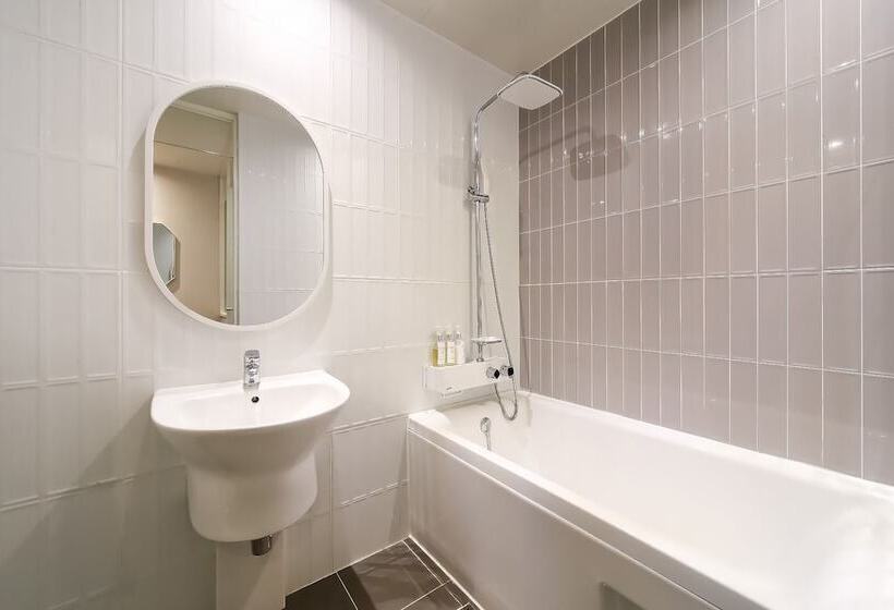 Номер Премиум, Busan Daeyeondong Hotel Bosco