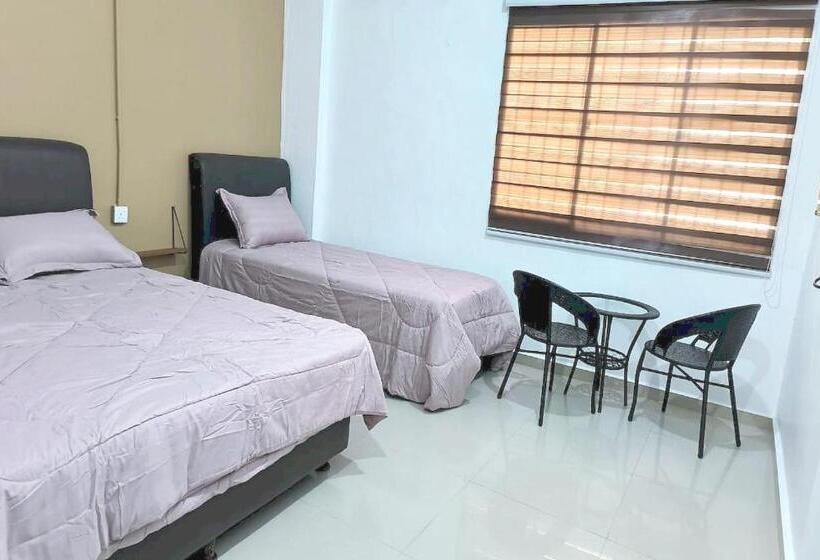 غرفة ديلوكس ثلاثية, Oyo 90857 Hotel Kong Jing