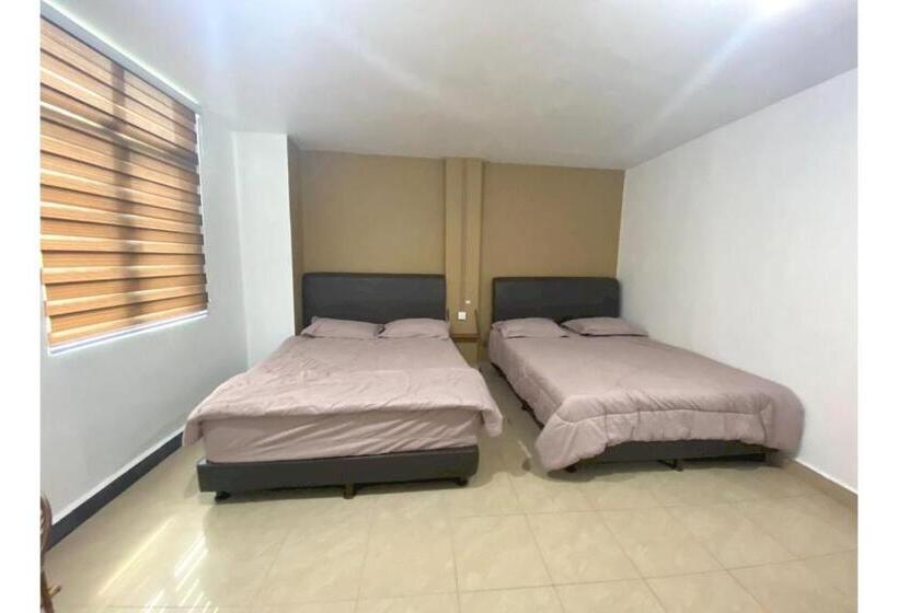 جناح بريميوم, Oyo 90857 Hotel Kong Jing