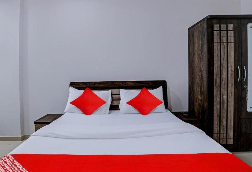 三人经典房间, Oyo Hotel Good Luck