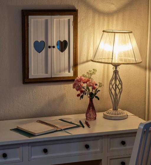 غرفة قياسية مزوَّدة بتراس, Pension Im Landhausstil Im Brombachtal, Odenwald