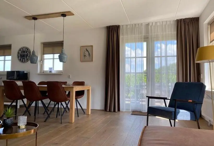 スーペリアー１ベッドルームビラ, Summio Villaparc Schoonhovenseland