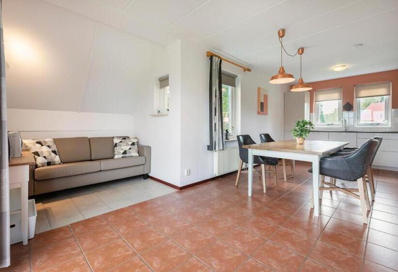 스탠다드 방갈로, Summio Villapark Akenveen