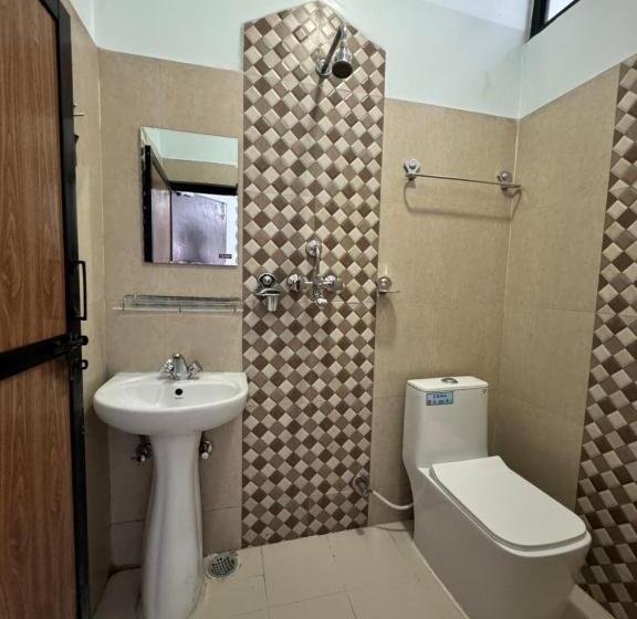 اتاق استاندارد با بالکن, Night Trails