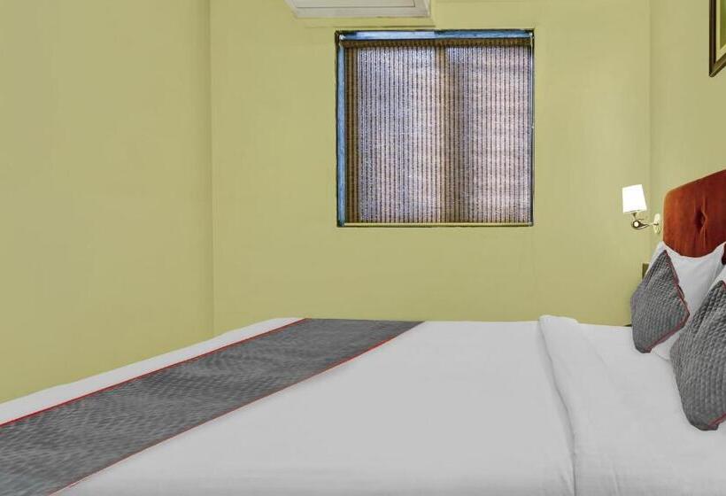 חדר קלאסי לשלושה, Collection O Silverleef Hotels And Resorts