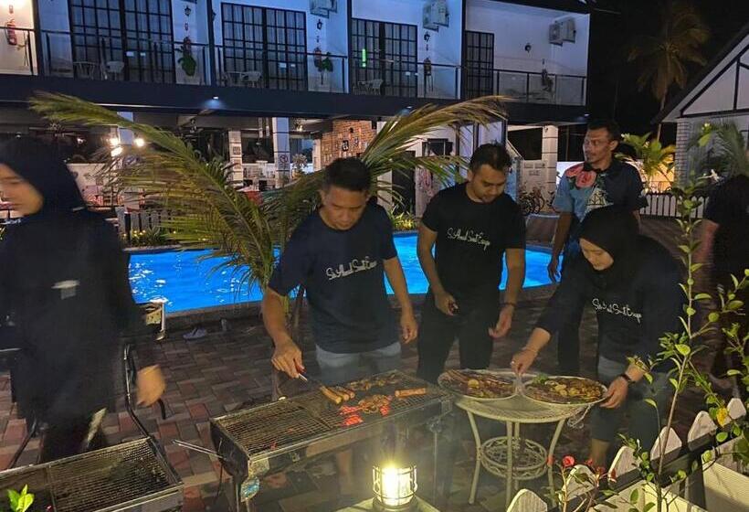 Трехместный Номер Deluxe, Beruntung Ke Bari Resort @ Pantai Penarik