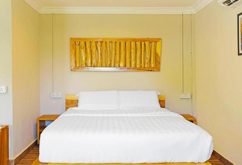 جناح ديلوكس, Capital O 90557 Dedsaan Beach Village