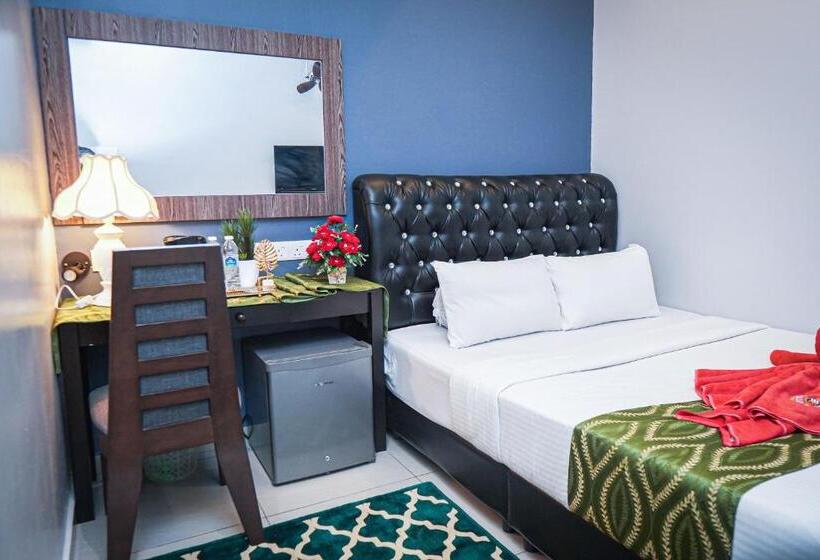 غرفة ديلوكس, Ghazrins Desaru