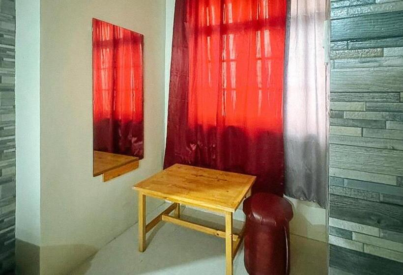 اتاق خانوادگی, Reddoorz At Stay Inn Baguio City
