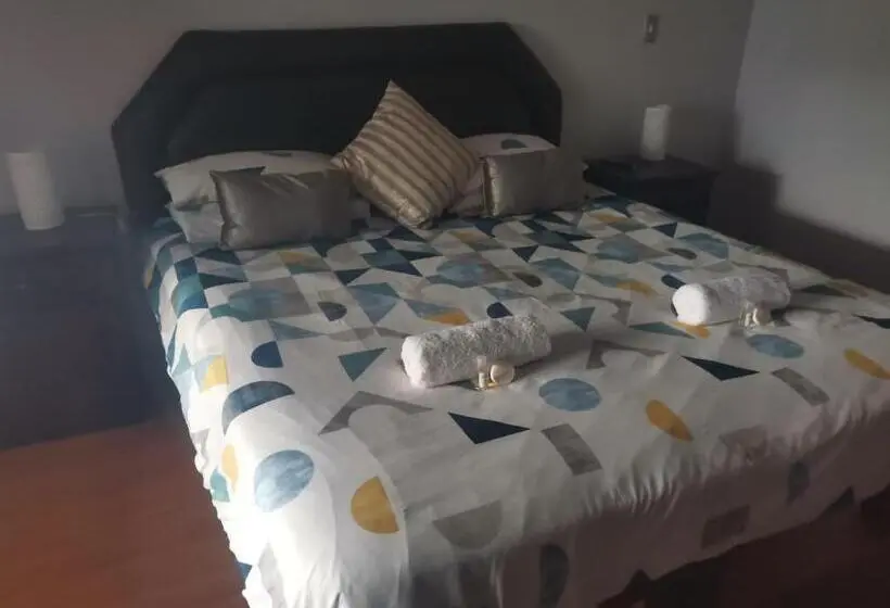 スタンダードルーム, Sanloo Manor Guesthouse